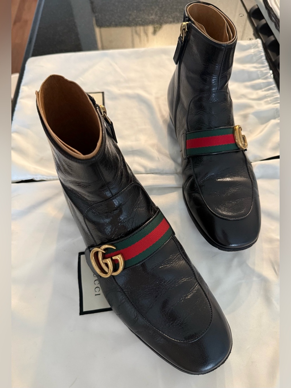 Gucci Black Leather Ankle Boots with Green and Red strap and Gold GG - Picture 6 of 10